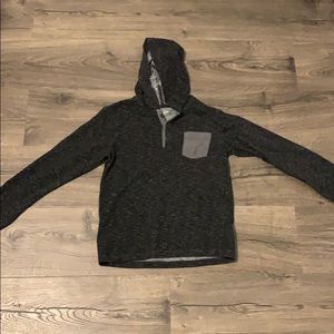 Long sleeve hooded shirt
